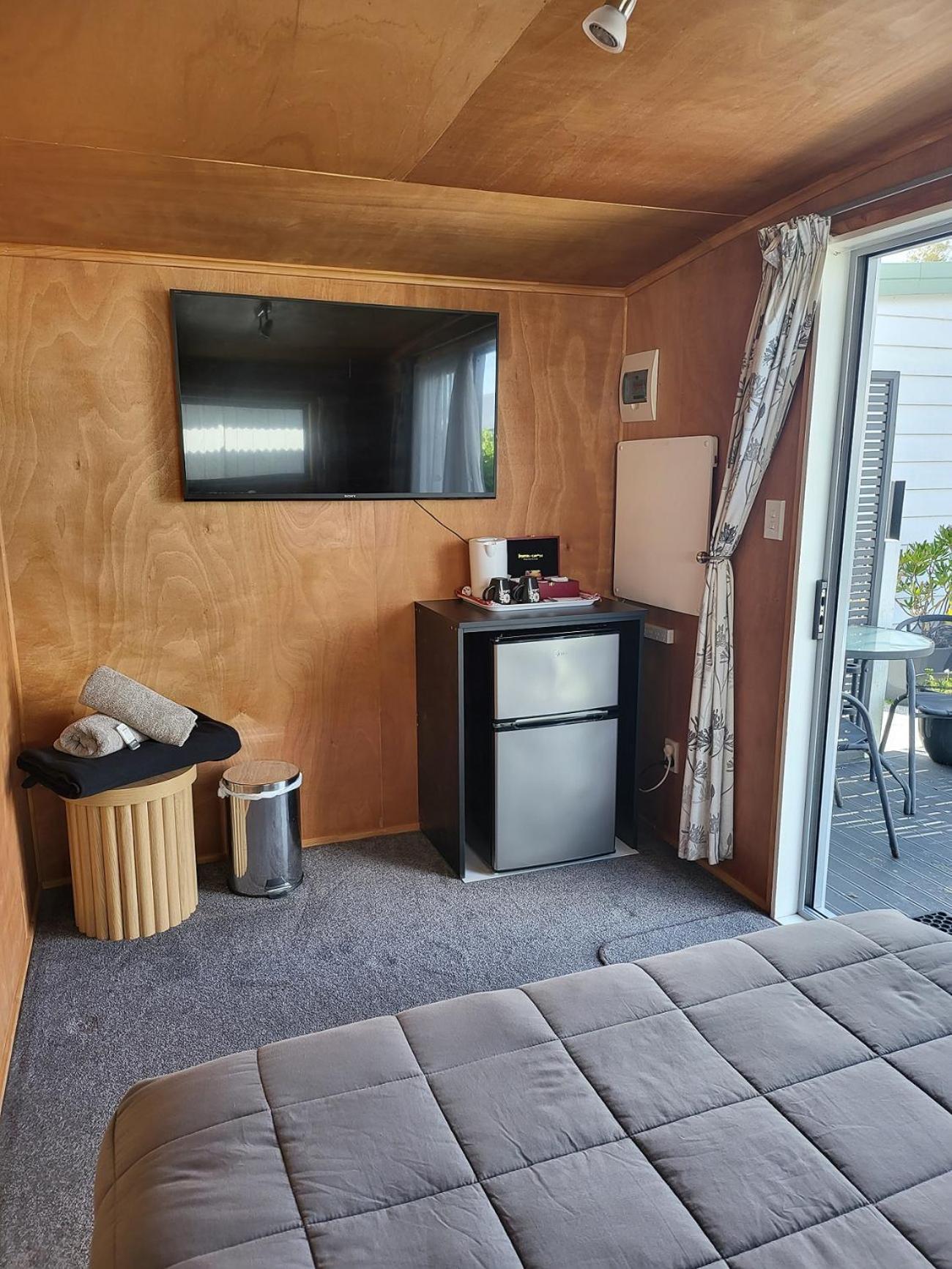 Tidewater Accommodation Coromandel Buitenkant foto